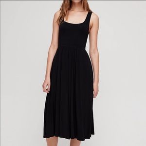 Aritzia Wilfred Free Assonance Dress